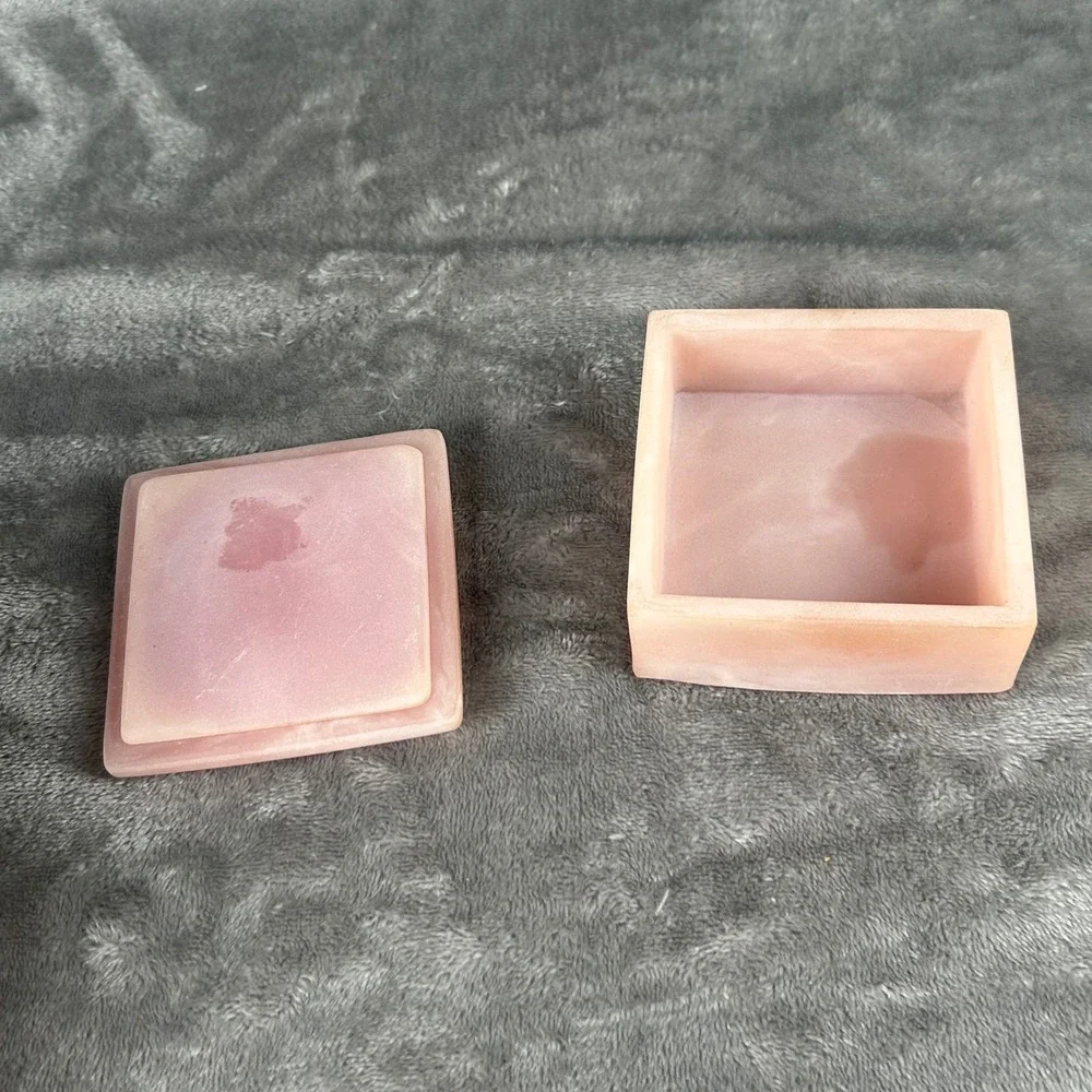 Vintage Design Gifts USA Pink Alabaster Carousel Horse Trinket Jewelry Box